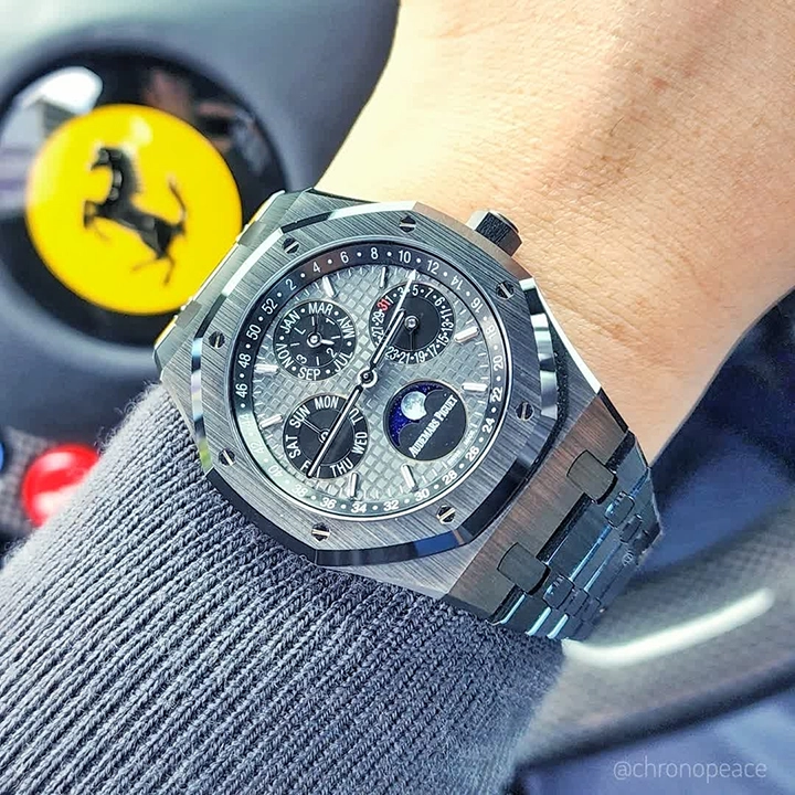 ROYAL OAK PERPETUAL CALENDAR Ref. 26579CE.OO.1225CE.01 - Image 7