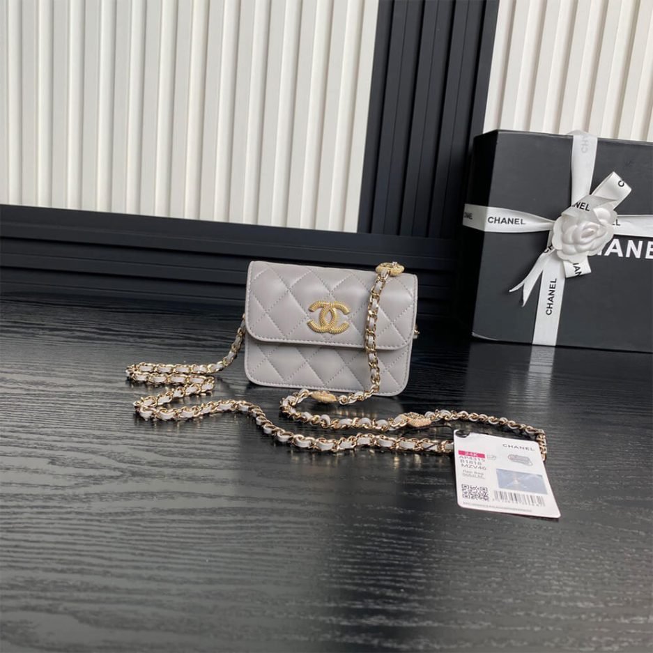 CHANEL Clutch With Chain(high-end grade) - Image 2