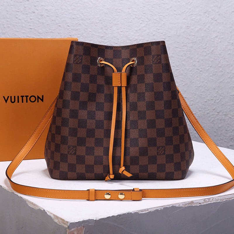 LV NeoNoe Bucket Bag - Image 2