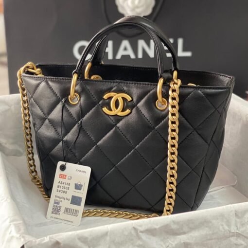 CHANEL SHOPPING BAG - Image 2