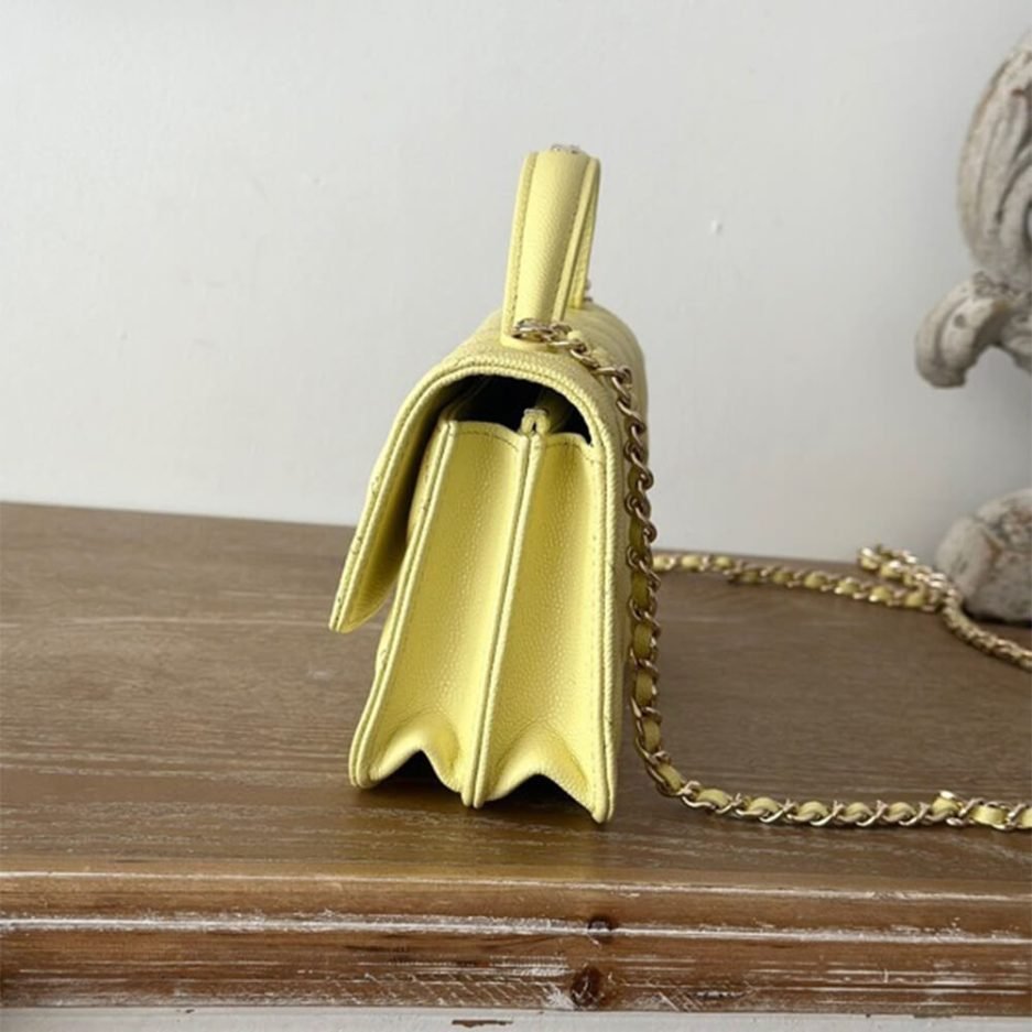 CHANEL Chain Clutch - Image 3