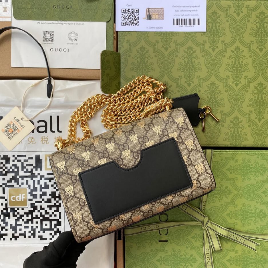 Padlock small GG bees shoulder bag - Image 3