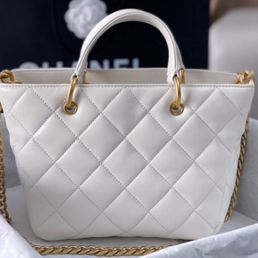 CHANEL SHOPPING BAG - Image 4