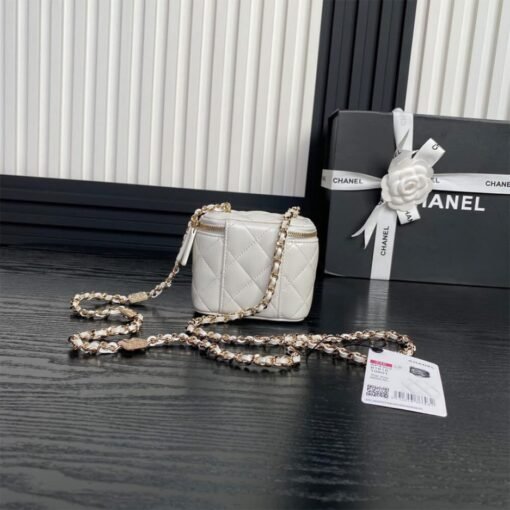 CHANEL Small Vanity with Chain(HIGH-END GRADE) - Image 4