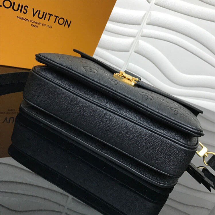 LV Pochette Metis Handbag - Image 4