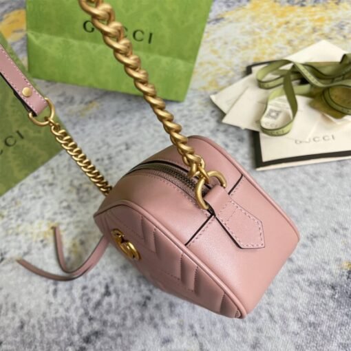 GG Marmont matelasse mini bag - Image 4