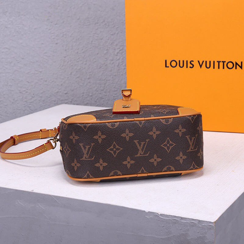LV Deauville Mini Handbag - Image 5