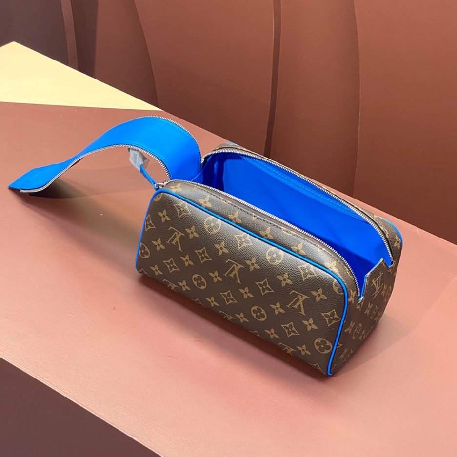 LV Dopp Kit - Image 5