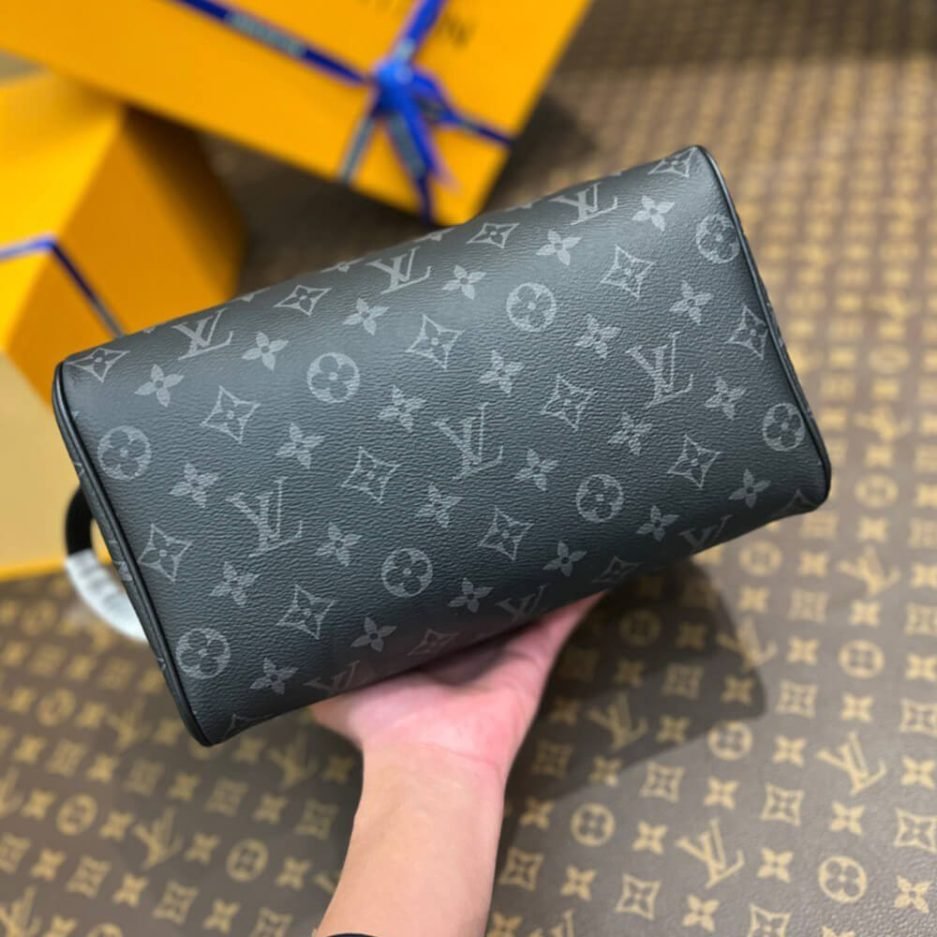 LV Dopp Kit - Image 5