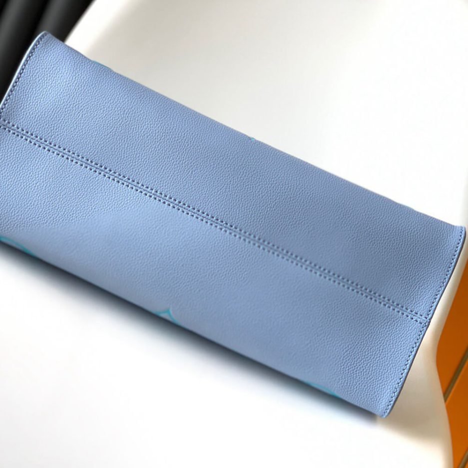 LV OnTheGo MM - Image 5