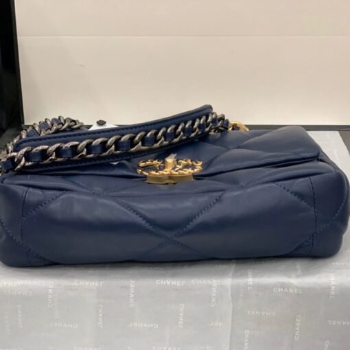 CHANEL 19 HANDBAG - Image 5