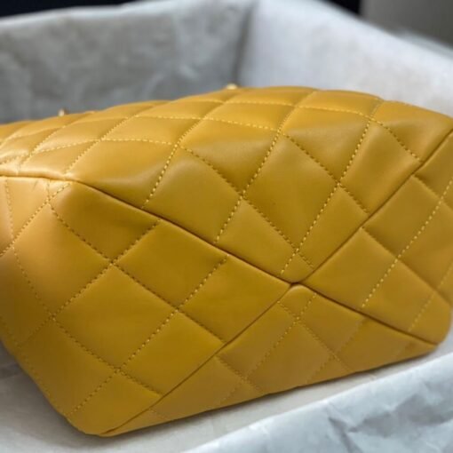 CHANEL SHOPPING BAG - Image 5