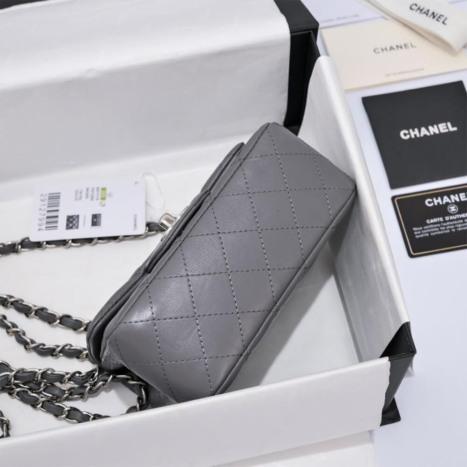 Chanel MINI FLAP BAG - Image 5