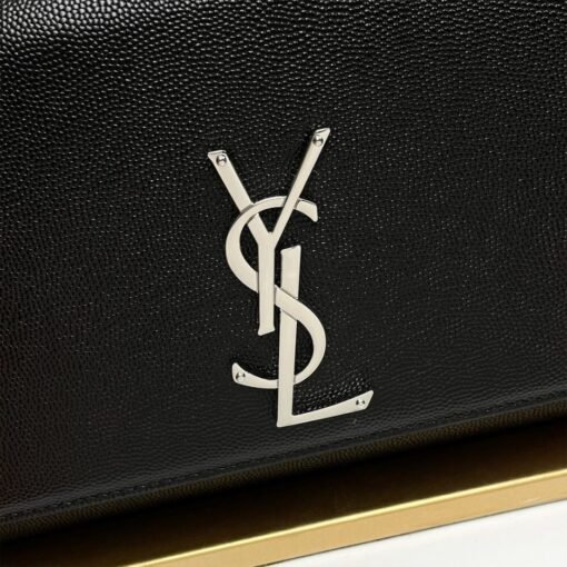 KATE MEDIUM CHAIN BAG IN GRAIN DE POUDRE EMBOSSED LEATHER - Image 6