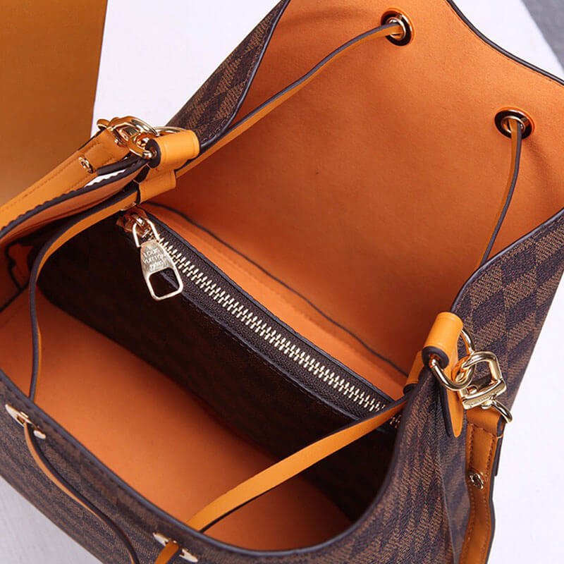 LV NeoNoe Bucket Bag - Image 6