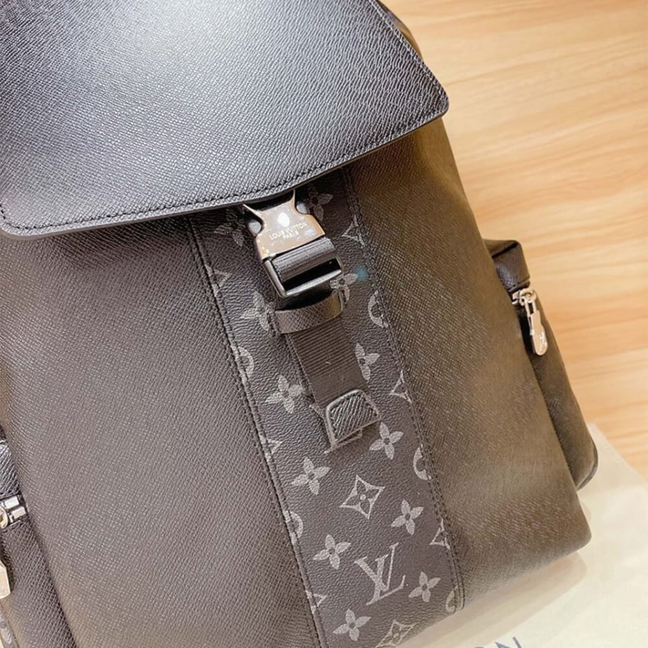 Louis Vuitton Outdoor Backpack - Image 6