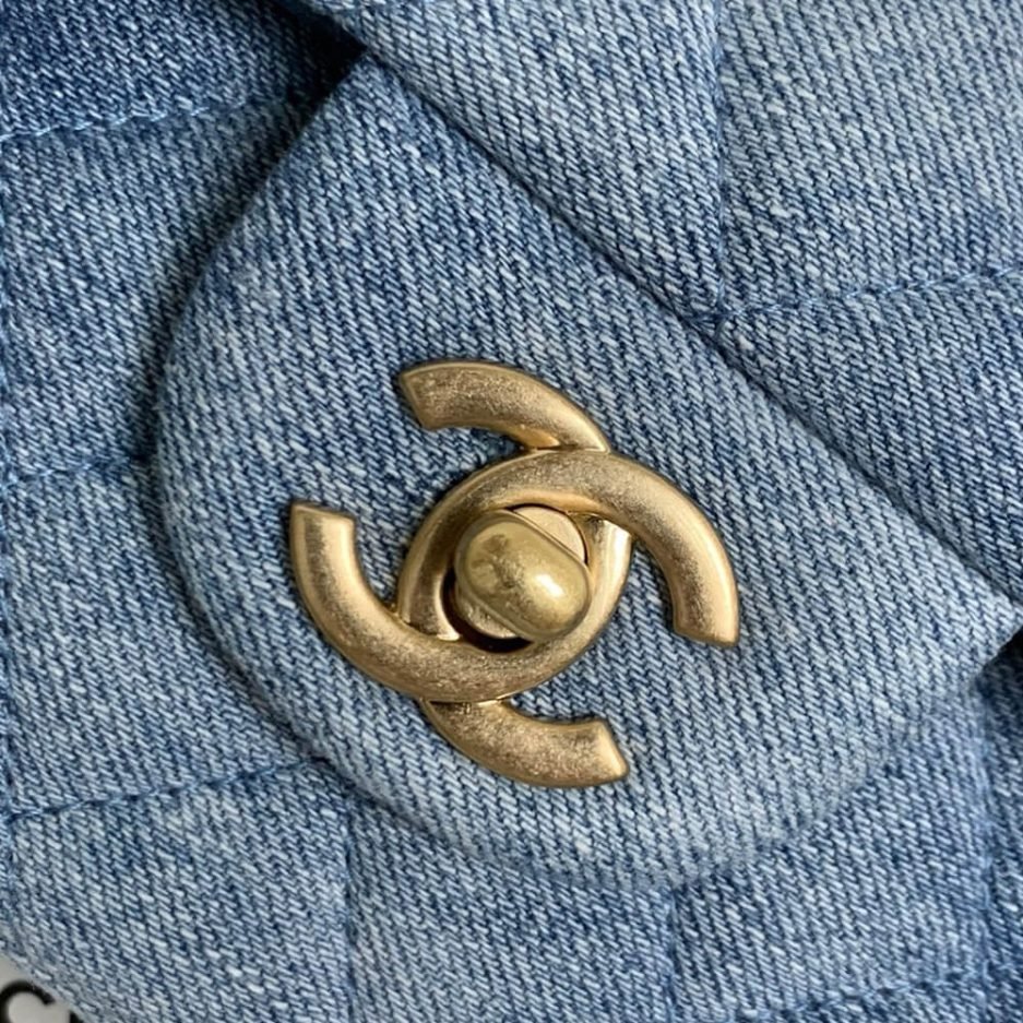 CHANEL CLASSIC 11.12 HANDBAG(high-end grade) - Image 6