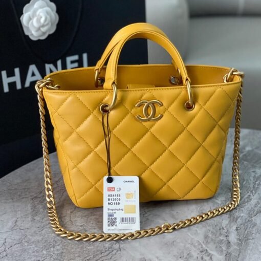 CHANEL SHOPPING BAG - Image 6