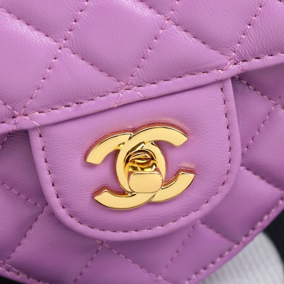 Chanel 22s Heart Bag - Image 6