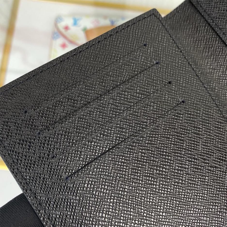 LV PASSPORT COVER - Image 6