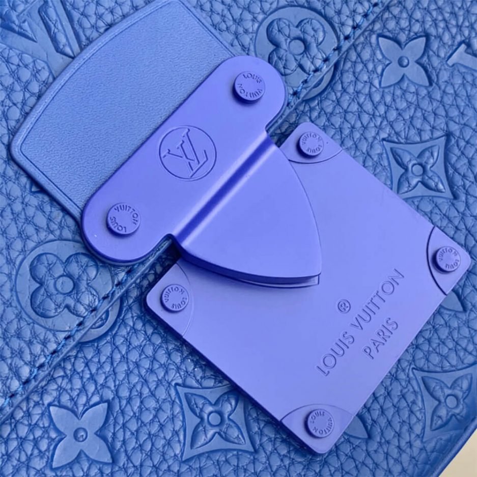 LV S LOCK MESSENGER - Image 6