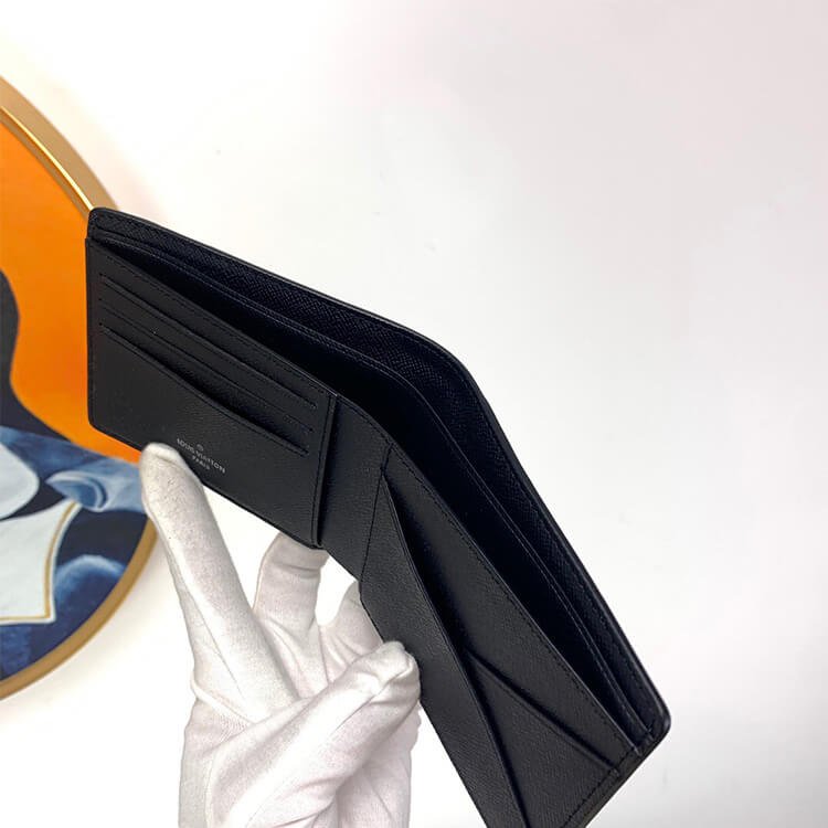 LV Multiple Wallet - Image 6