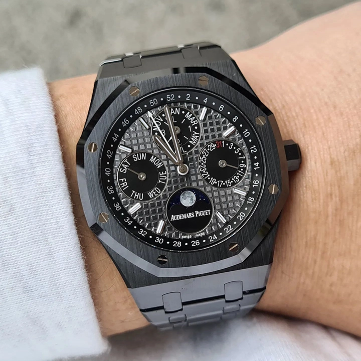 ROYAL OAK PERPETUAL CALENDAR Ref. 26579CE.OO.1225CE.01 - Image 4