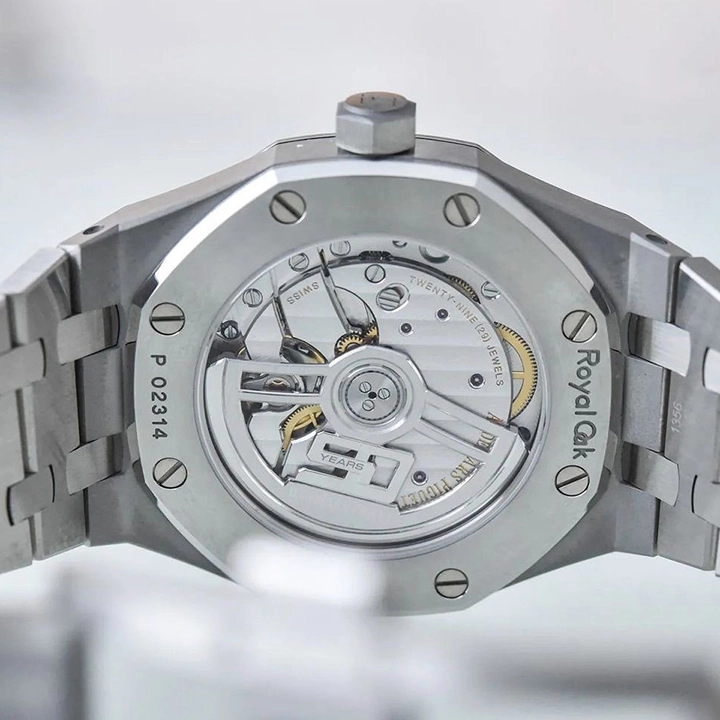 ROYAL OAK SELFWINDING 50TH ANNIVERSARY Ref. 15550ST.OO.1356ST.04 - Image 2