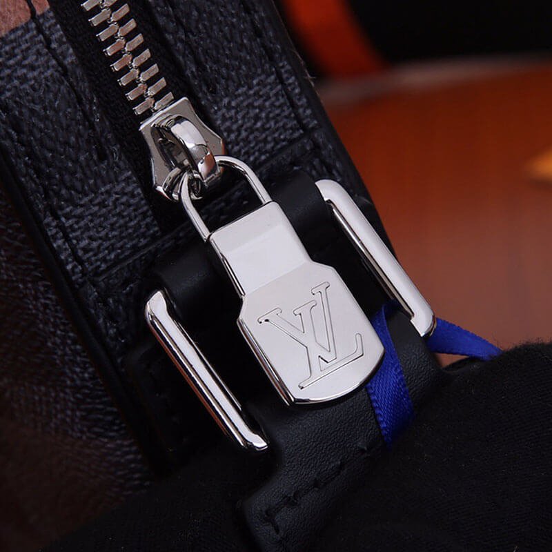 LV Alpha Messenger - Image 7