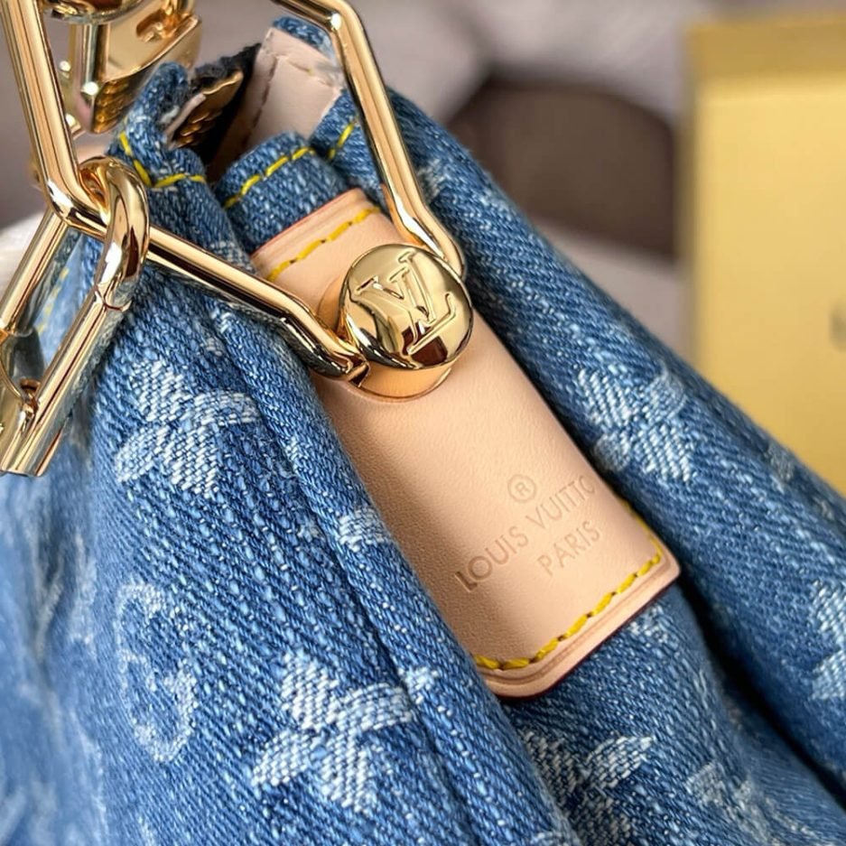 LV Coussin PM - Image 7