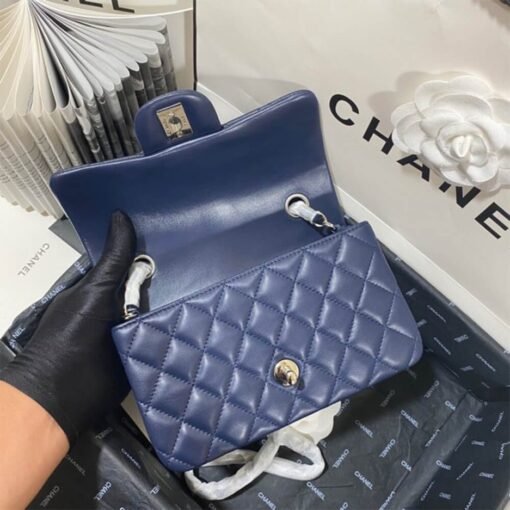 CHANEL MINI FLAP BAG - Image 7