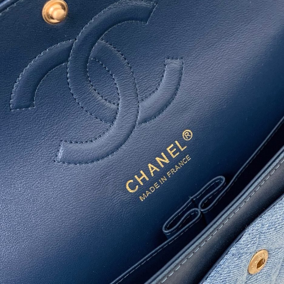 CHANEL CLASSIC 11.12 HANDBAG(high-end grade) - Image 7