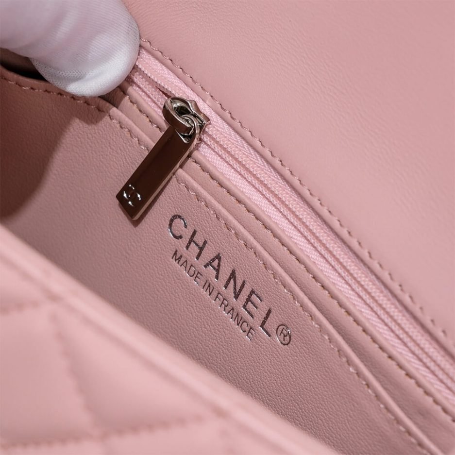 Chanel MINI FLAP BAG - Image 7