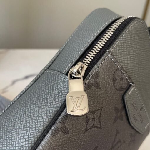 OUTDOOR SLINGBAG - Image 7
