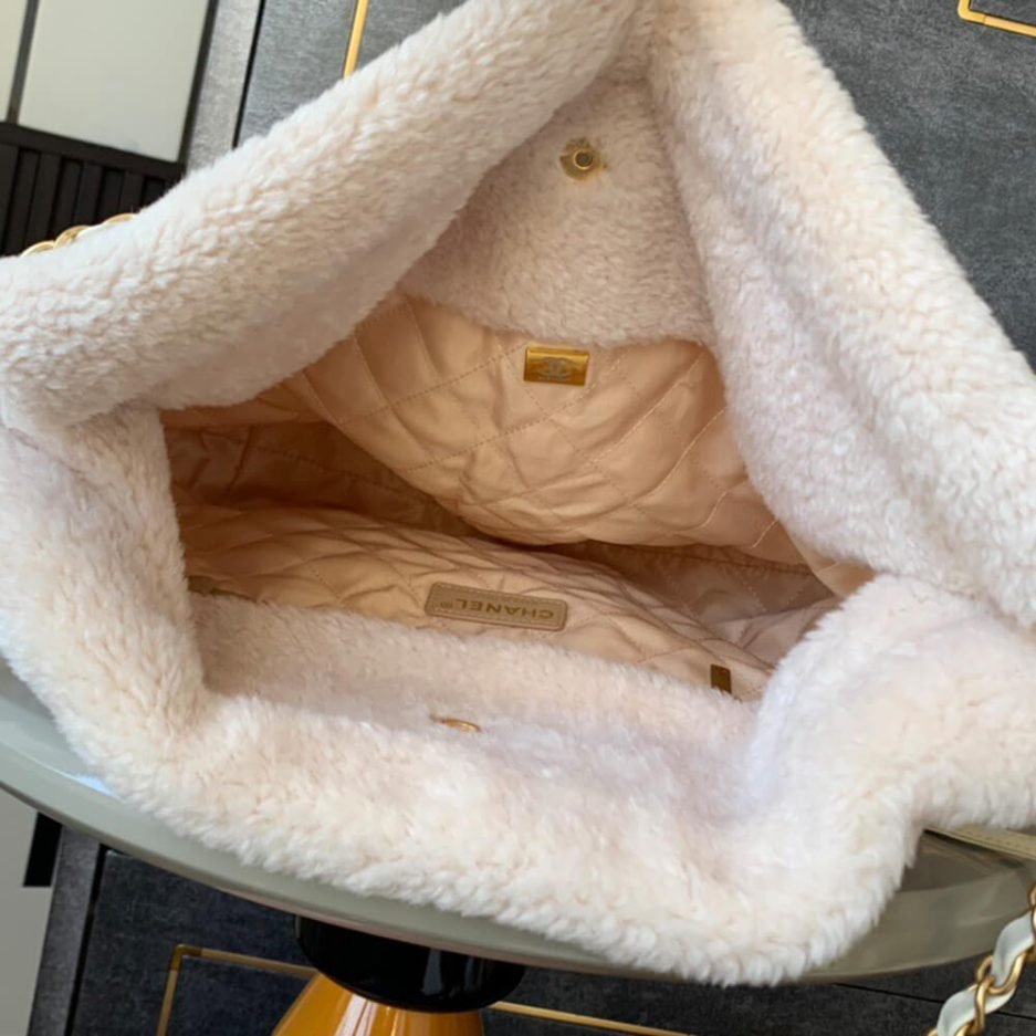 CHANEL 22 SMALL HANDBAG - Image 8