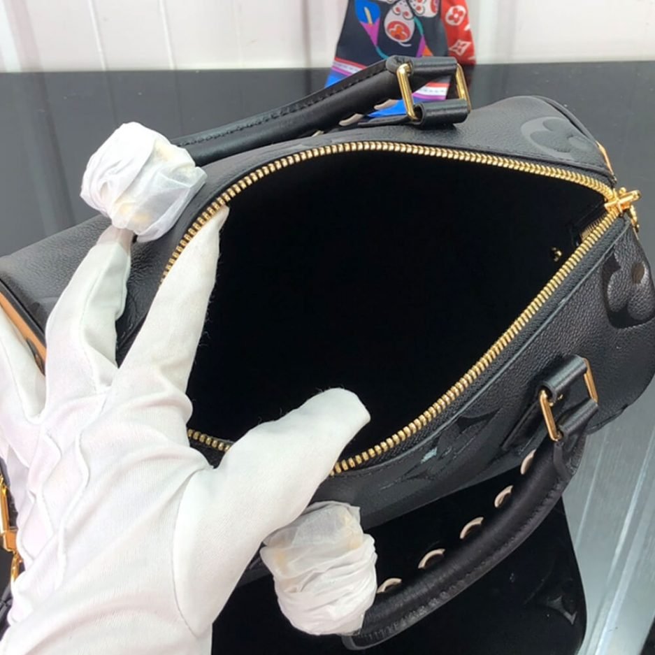 Louis Vuitton SPEEDY BANDOULIERE 25 - Image 8