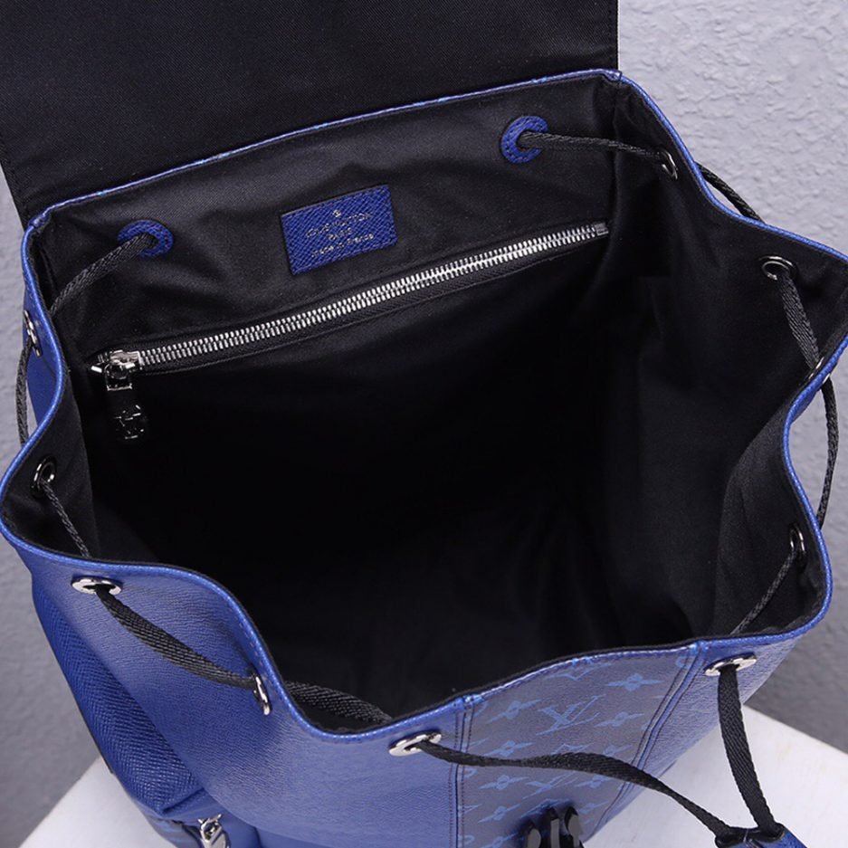 Louis Vuitton Outdoor Backpack - Image 8