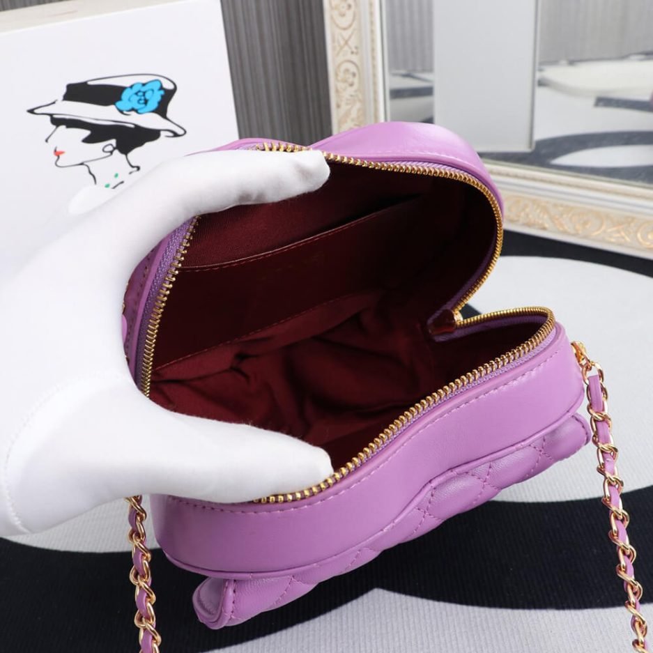 Chanel 22s Heart Bag - Image 8
