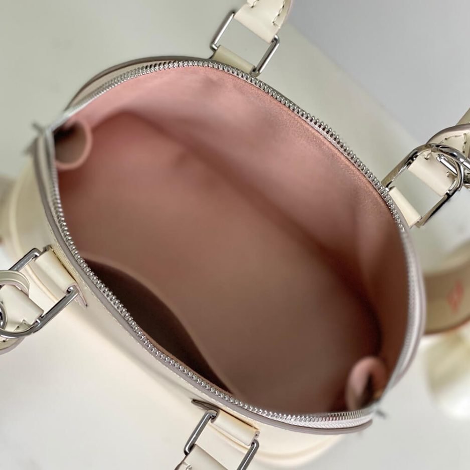 LV Alma BB - Image 8