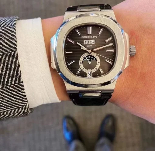 5726A - Patek Philippe NAUTILUS - Image 8