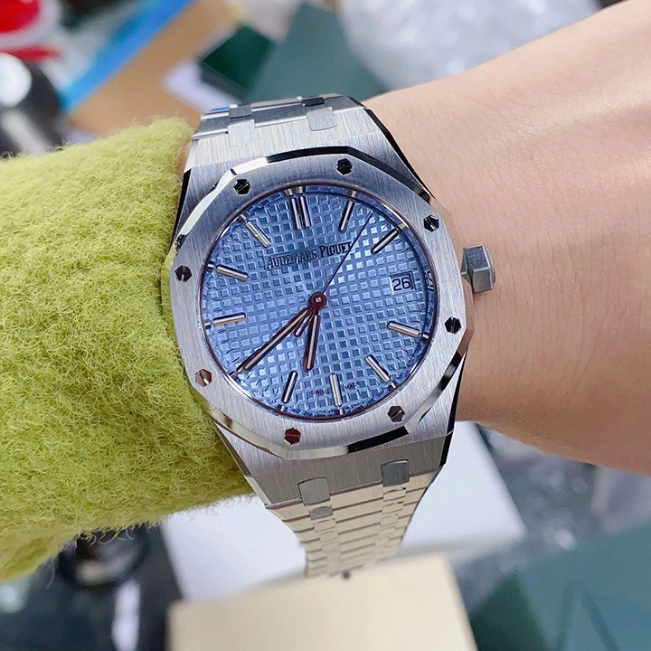 ROYAL OAK SELFWINDING 50TH ANNIVERSARY Ref. 15550ST.OO.1356ST.04 - Image 4