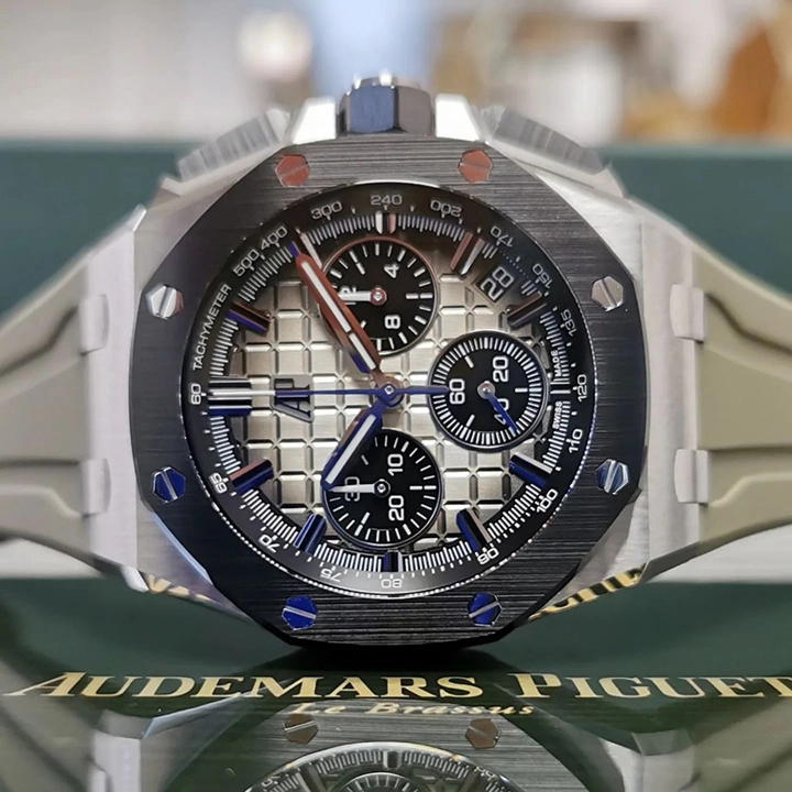 ROYAL OAK OFFSHORE SELFWINDING CHRONOGRAPH Ref. 26420SO.OO.A600CA.01 - Image 9