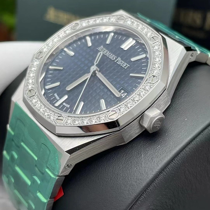 ROYAL OAK SELFWINDING 50TH ANNIVERSARY Ref. 77451ST.ZZ.1361ST.02 - Image 4